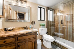 Bathroom - Modern Moonridge Manor (Big Bear Lake)