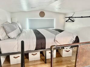 1 Schlafzimmer, Schreibtisch, Bügeleisen/Bügelbrett, kostenloses WLAN