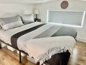 1 Schlafzimmer, Schreibtisch, Bügeleisen/Bügelbrett, kostenloses WLAN