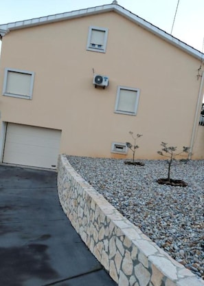 Exterior detail - Casa do Pestana (Ansião)