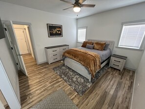 3 bedrooms, in-room safe, iron/ironing board, free WiFi