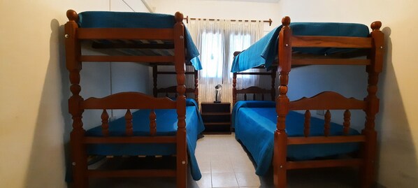 2 bedrooms, WiFi, bed sheets - Casa Cafayate en Pleno Casco Histórico Para Familia, Parejas y Grupo de Amigos (Cafayate)