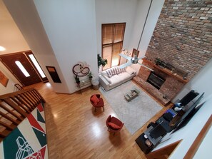 Smart-TV, Kamin, Computerbildschirme