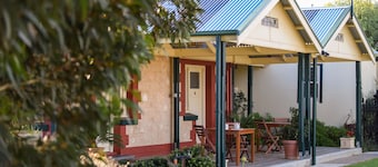 Ultimate wine travellers stopover in heritage home at winery in Langhorne Creek