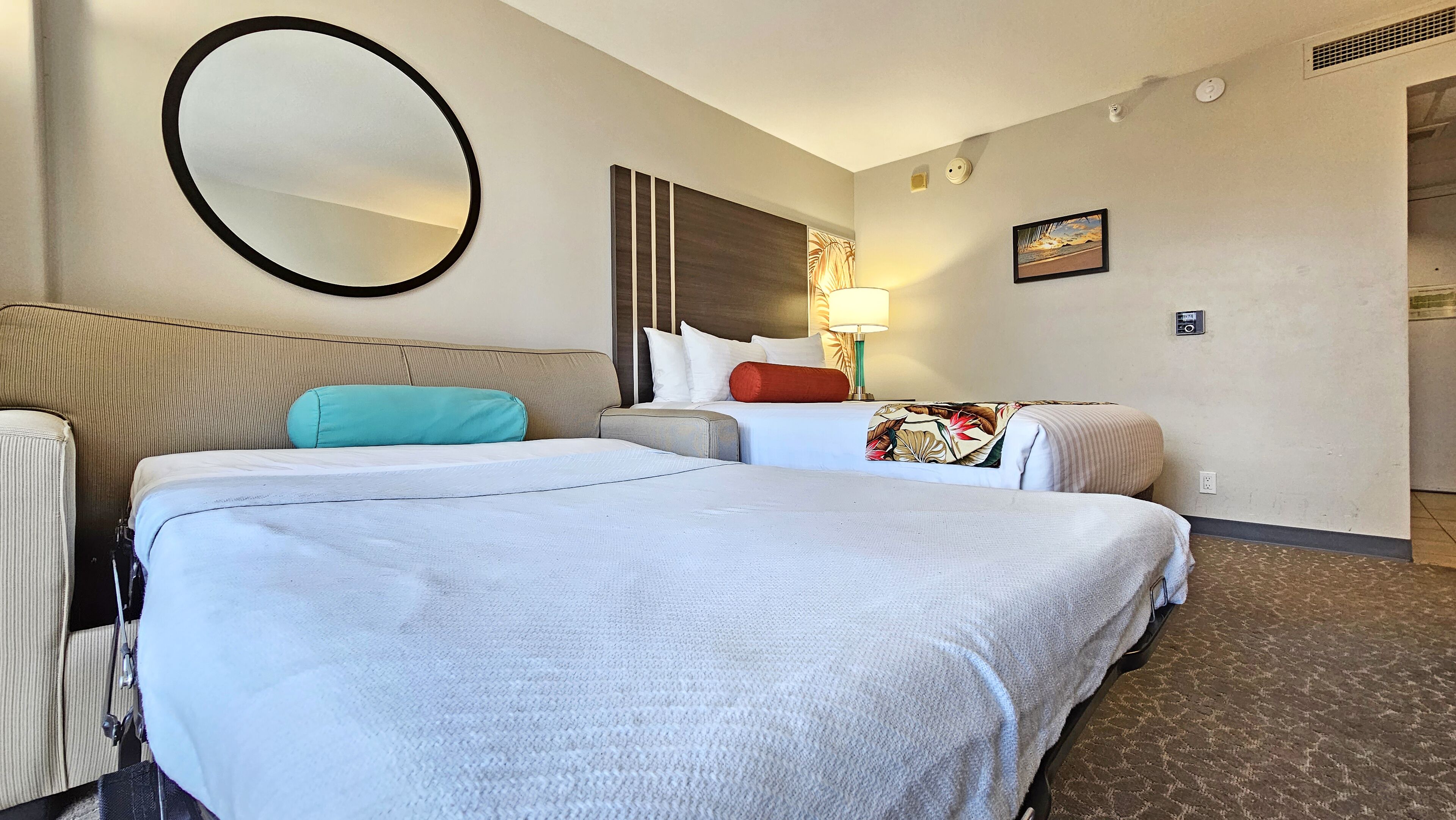 In-room safe, desk, iron/ironing board, free WiFi