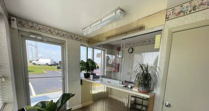 Royal Inn Motel