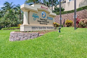 1 bedroom - Ocean View 1 Bedroom Condo (Singer Island)