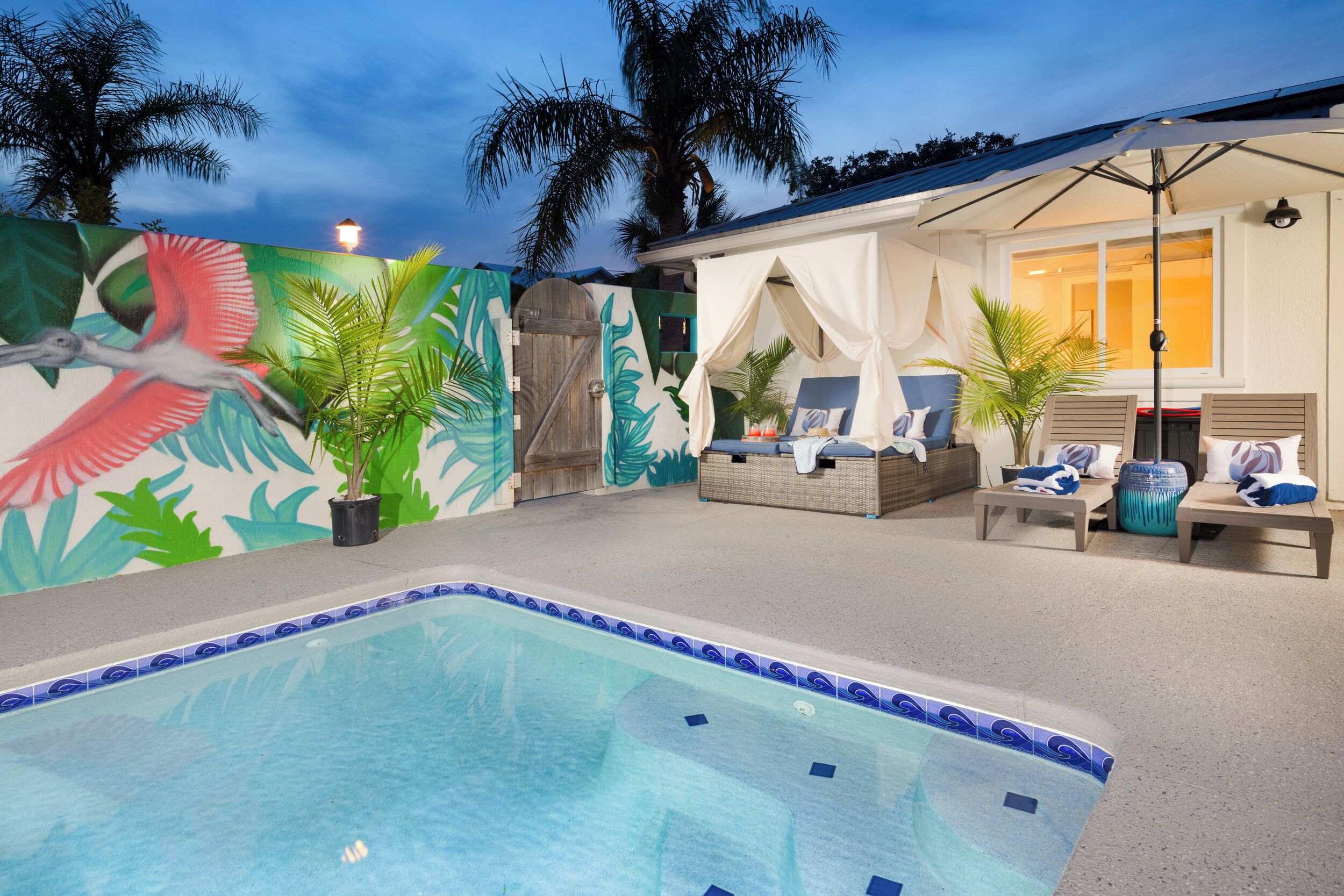 Ulkouima-allas, lämmitetty uima-allas