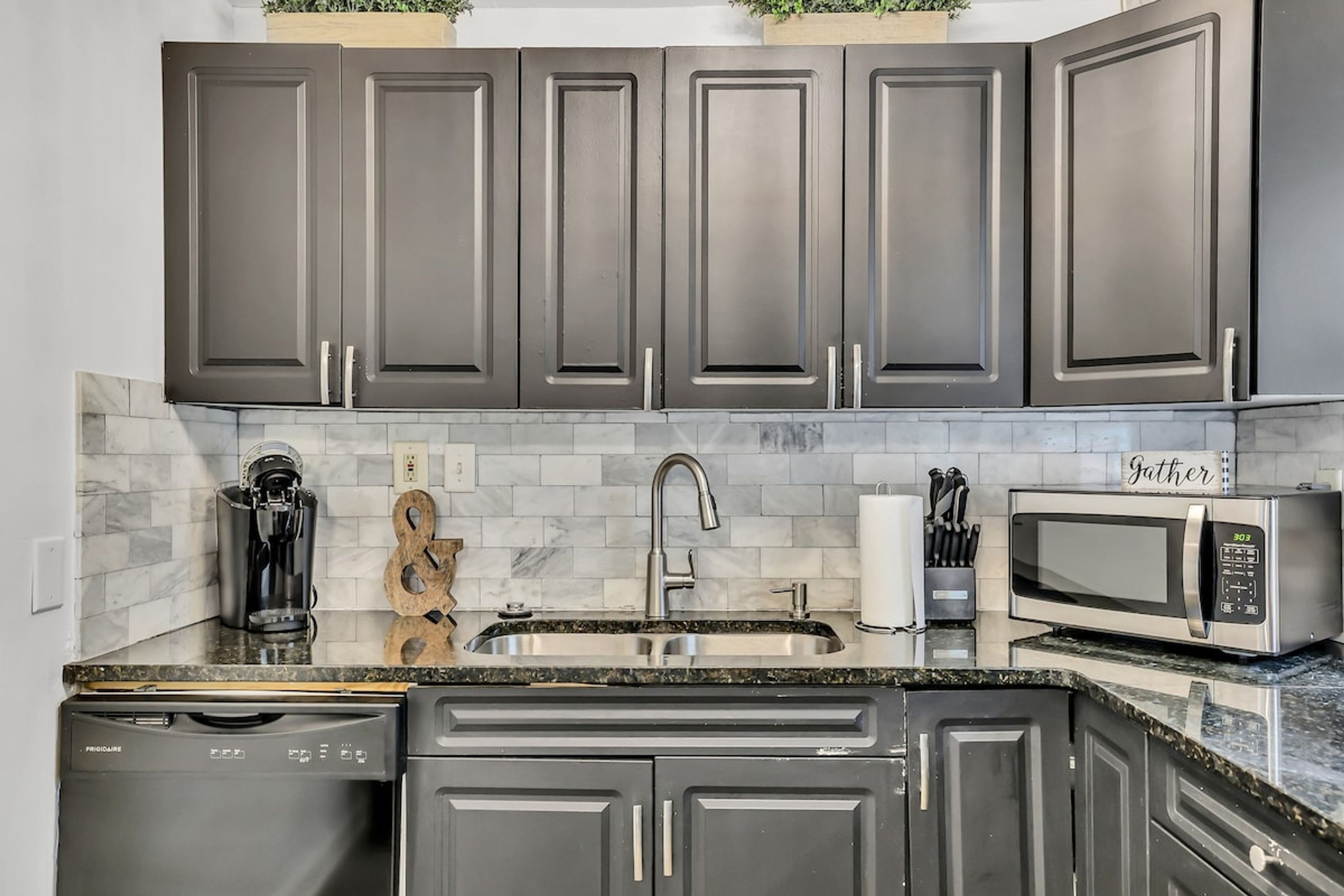 4 عدّة غرف نوم