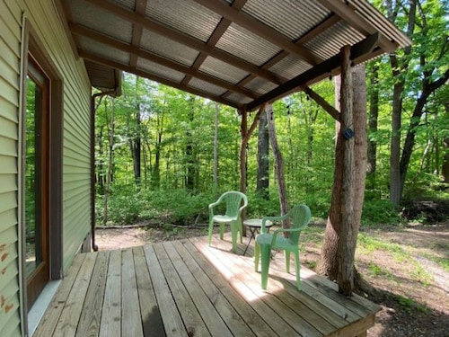 Private Retreat w Pool Hot Tub and Dining Hall