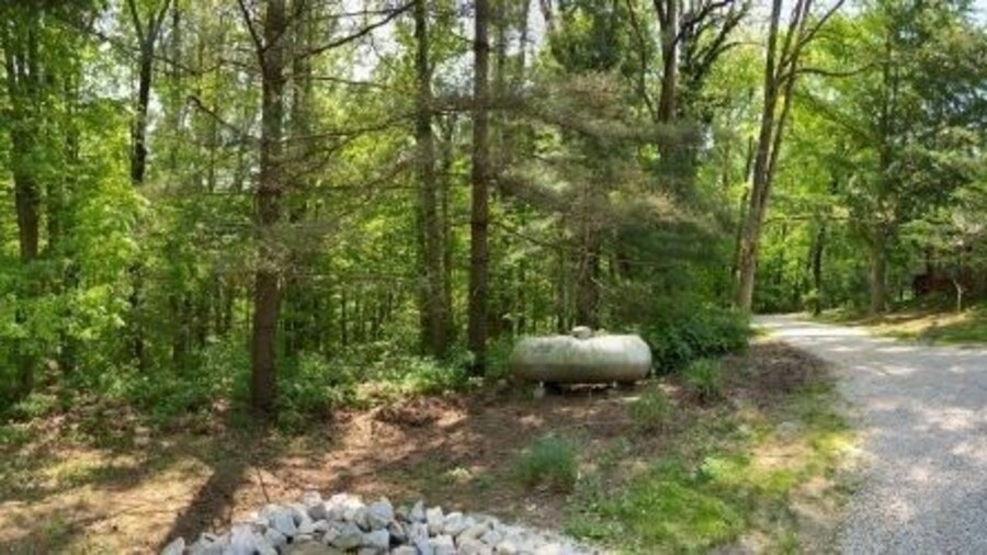 Private Retreat w Pool Hot Tub and Dining Hall