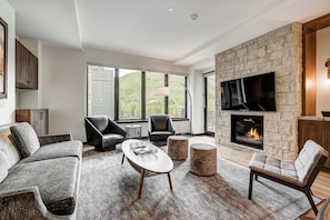 Leilighet, 2 soverom | Oppholdsområde | Smart-TV