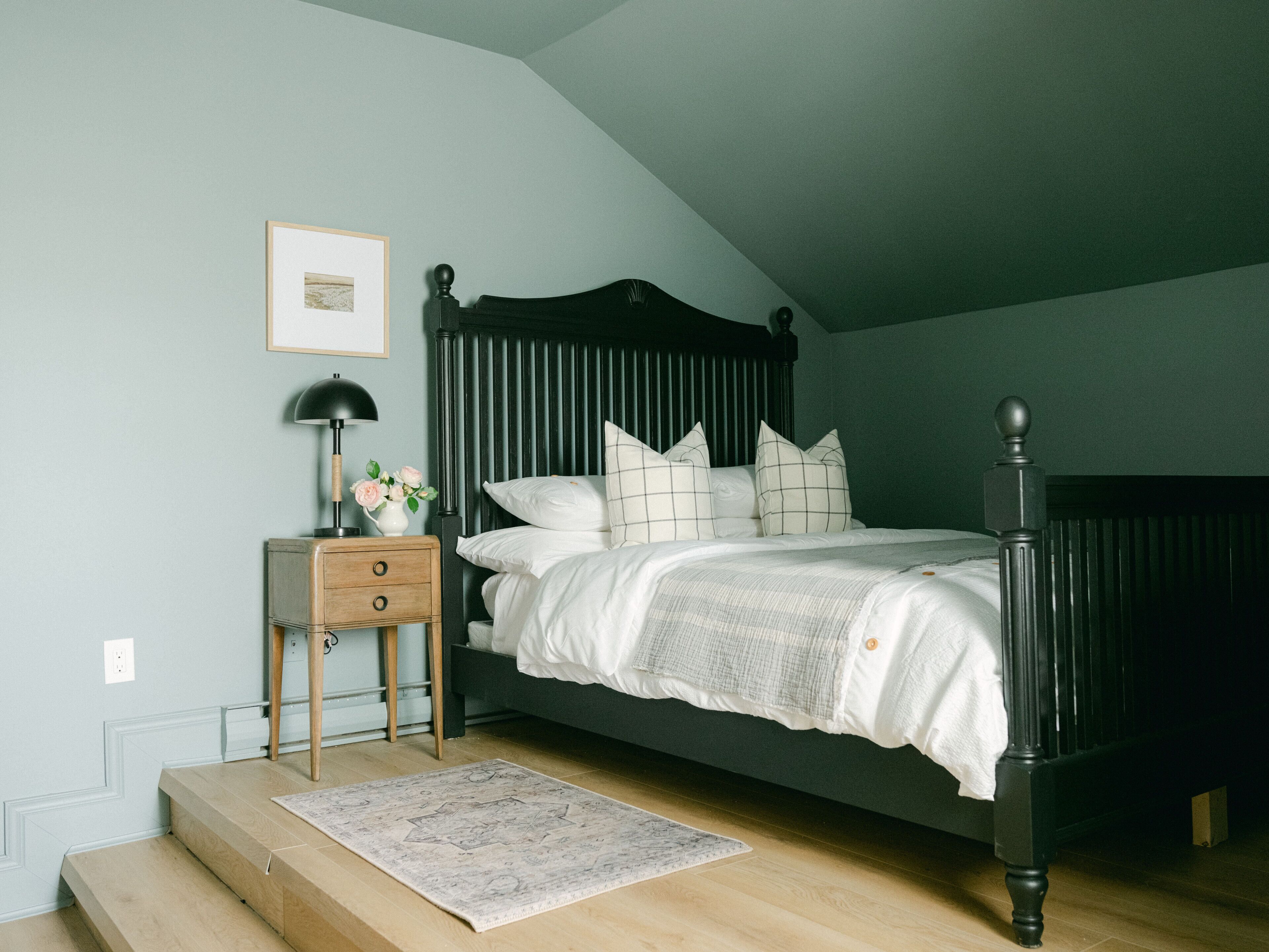 The Olive Tree Wiley Loft Suite 1, downtown St. Davids, Niagara On The