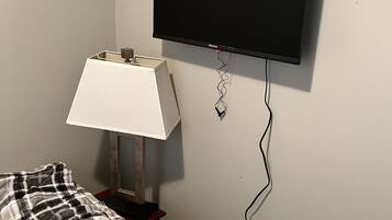 1 habitación, wifi y ropa de cama