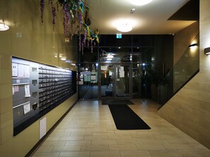 Interior - Modern, elegant downtown apartment offers 5-star hotel quality luxury bedding (Budapest)