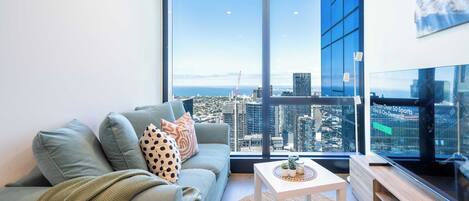 Televisión y oficina