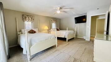 1 多间卧室、熨斗/熨衣板、免费 WiFi、床单