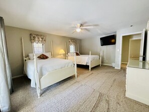 1 habitación, tabla de planchar con plancha, wifi gratis y ropa de cama 