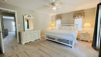2 chambres, fer et planche Ă repasser, Wi-Fi gratuit, draps fournis