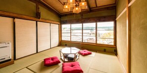 Zimmersafe, individuell dekoriert, individuell eingerichtet