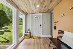 Interior - Peaceful 4BR Home w/ Fire Pit + Projector | Pets Welcome (Valley View)