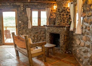 Interior - Honeymoon Hut (Naivasha)