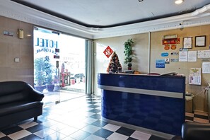 Reception - OYO 90806 Rumah Tumpangan Laut Selatan (Johor Bahru)
