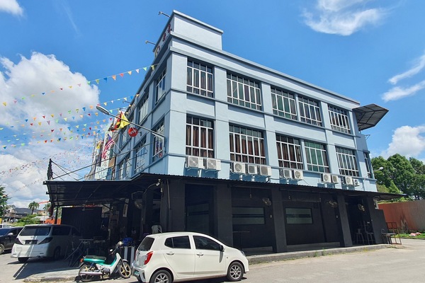 Bahagian luar