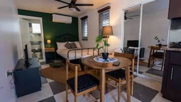 1 Schlafzimmer, kostenloses WLAN, Bettwäsche