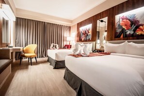 Phòng 2 giường đơn Grand | Két bảo mật tại phòng, bàn, màn/rèm cản sáng