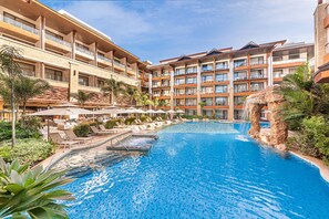 Outdoor pool - Mandarin Bay Resort & Spa (Boracay Island)