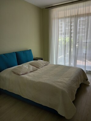 1 bedroom, iron/ironing board, WiFi, bed sheets