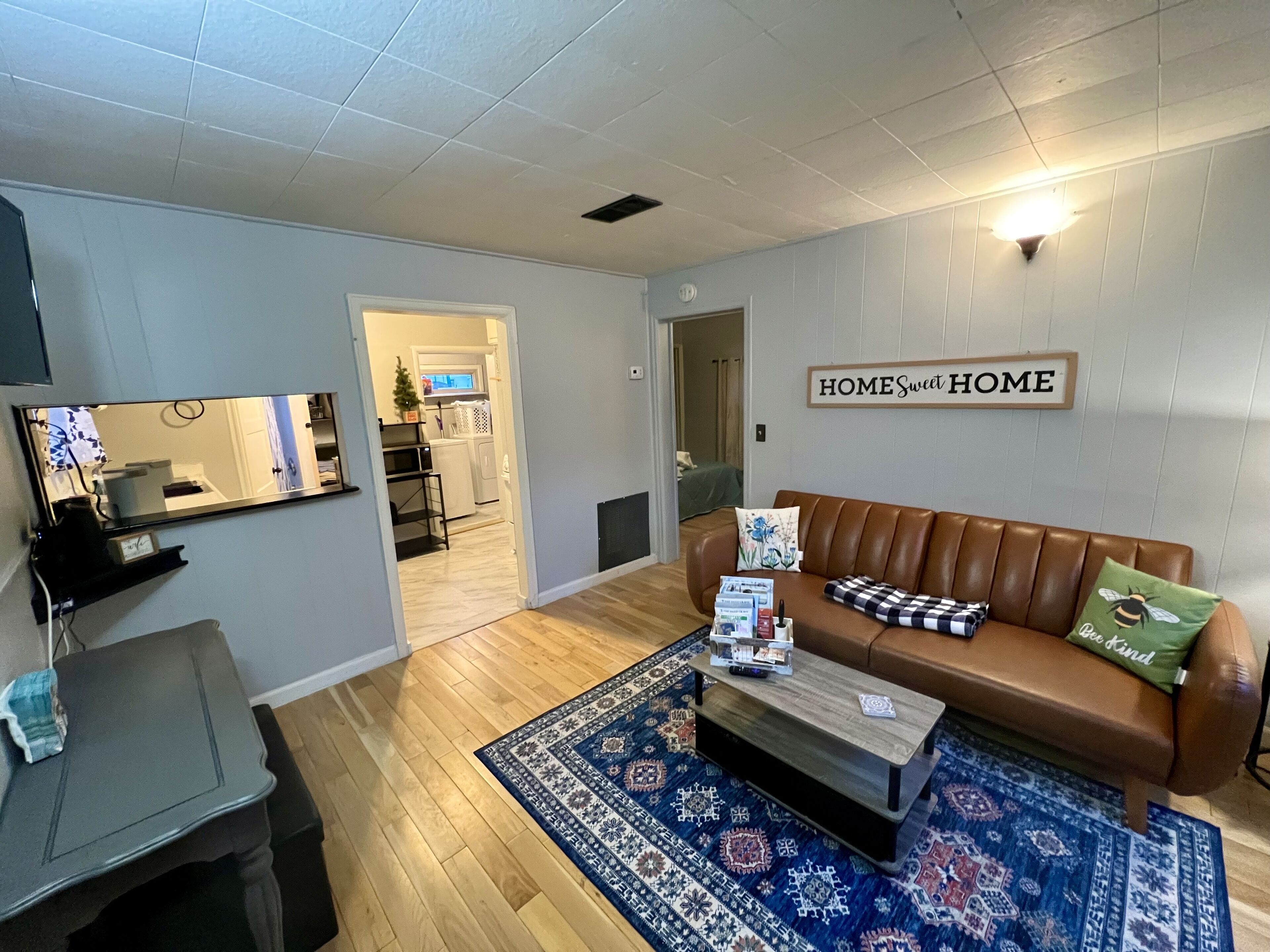 Quaint two bedroom & one bath tiny home. Great central location. 