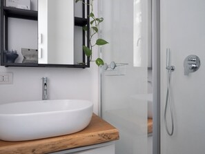 Apartment | Badezimmer