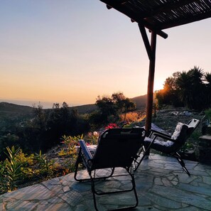 Terrace/patio - Ancient Stone House Renovated - View of Felos Valley, Seal Mountains and Sunsets (Epano Fellos)