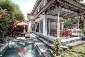 Outdoor pool - 1111 Alchemy Space (Ubud)