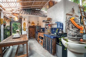 Barong | Private kitchen