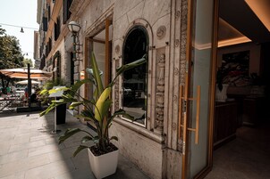 Fachada de la propiedad