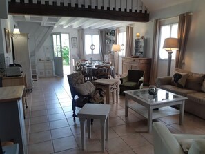 Interior - Comfortable cottage near Moulins with garden & wood stove (Toulon-sur-Allier)