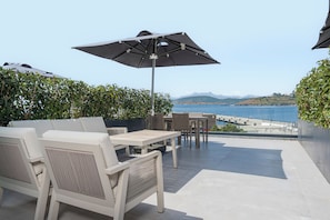 Superior Room, Sea View | 1 bedroom, in-room safe, soundproofing, iron/ironing board - Akana Loft (Bodrum)