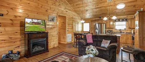 Smart-TV, Kamin, Arbeitsbereiche