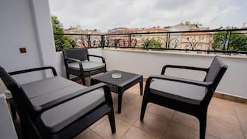 Comfort Apartment, 1 Bedroom, City View | Balcony
