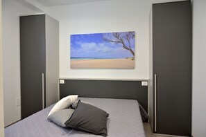 2 slaapkamers, een strijkplank/strijkijzer, wifi