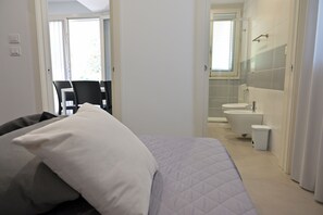 2 Schlafzimmer, Bügeleisen/Bügelbrett, WLAN