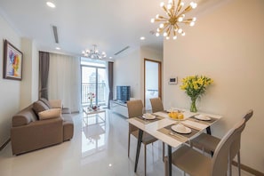 Private kitchen - Vera Apartments - Vinhomes Central Park (Ho Chi Minh City)