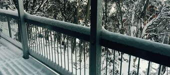 Falls Creek Schusski Winter - Genuine ski in ski out