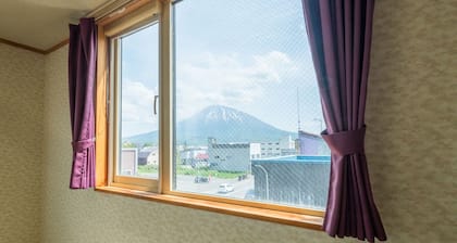 Niseko House in Ezo Fujiya