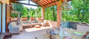 Pet friendly apartment in Anghiari