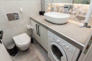 Apartment | Badezimmer