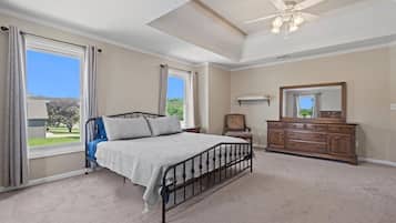 5 bedrooms, iron/ironing board, travel cot, WiFi